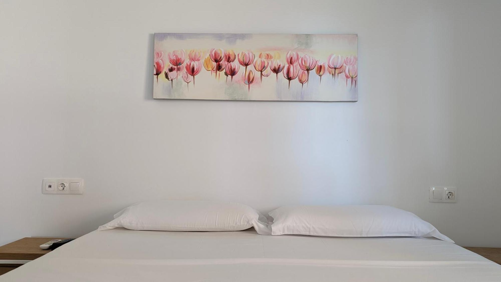 Esmeralda Sea Front Apartment Benidorm Eksteriør billede