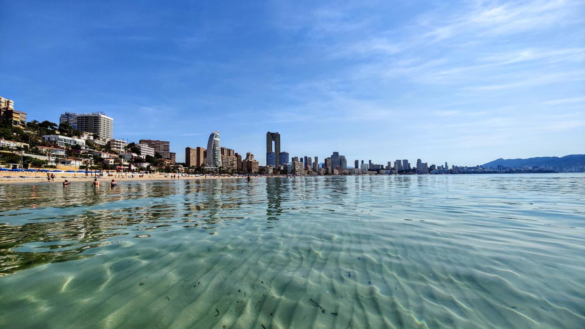 Esmeralda Sea Front Apartment Benidorm Eksteriør billede